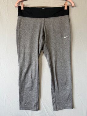 Nike Womens Dri-Fit Cropped Leggings Size S Grey Logo Gym Workout Yoga Running